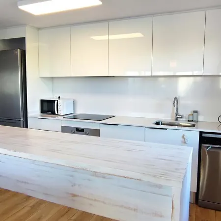 Apartment Lloguer30 Llevanti, Near The Sea