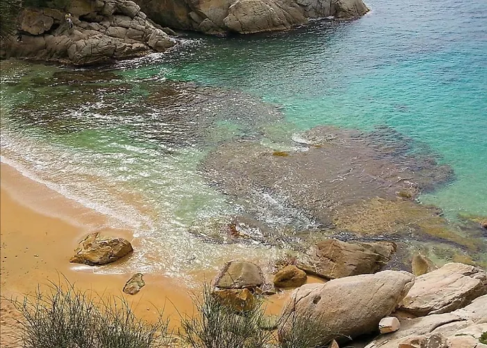 Lloguer30 Llevanti, Near The Sea Апартаменты