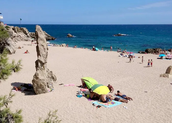 Lloguer30 Llevanti, Near The Sea Апартаменты