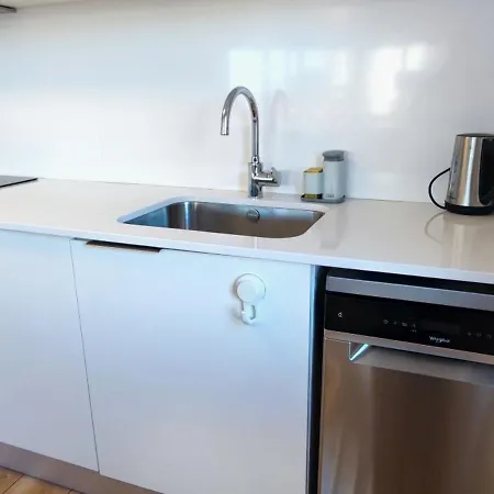 Lloguer30 Llevanti, Near The Sea