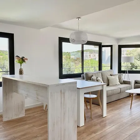 Lloguer30 Llevanti, Near The Sea Appartement *