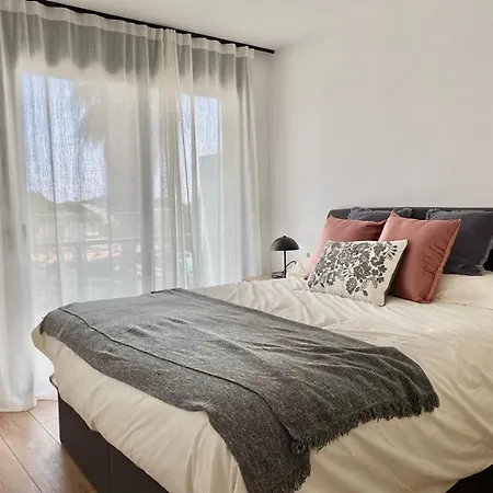 Lloguer30 Llevanti, Near The Sea