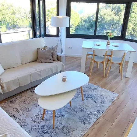 Lloguer30 Llevanti, Near The Sea